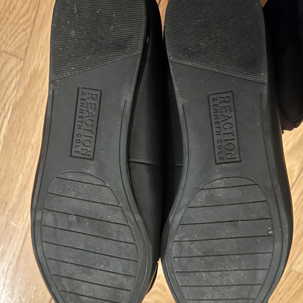 Black Flat Shoes Women Size 6 Eu 36 Reaction Kenneth Cole - Picture 2 of 5